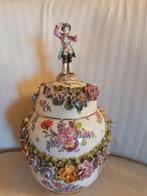 Dresden - Statue, Il vaso fiorito - 40 cm - Porcelaine