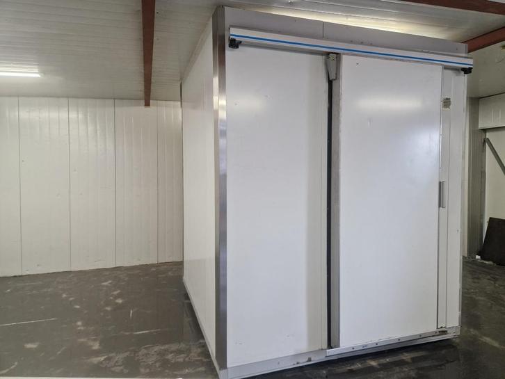 Vriescel 214 x 214 x 266 cm, Articles professionnels, Horeca | Équipement de cuisine