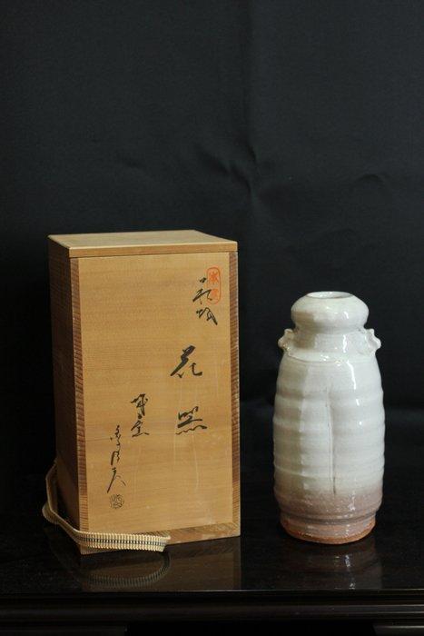 Vaas - Porselein - Japan - Hagi  vaas (Zonder minimumprijs), Antiek en Kunst, Antiek | Overige Antiek