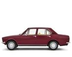 Laudoracing 1:18 - Berline miniature - Alfa Romeo Alfetta, Nieuw