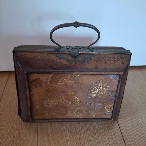 Opbergkoffer - Leder - Handbag sewing kit 1900, Antiek en Kunst, Kunst | Designobjecten