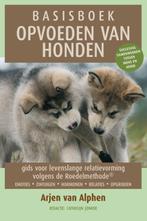 Basisboek opvoeden van honden 9789038926346, Zo goed als nieuw, Arjen van Alphen, Francien Koeman, Verzenden