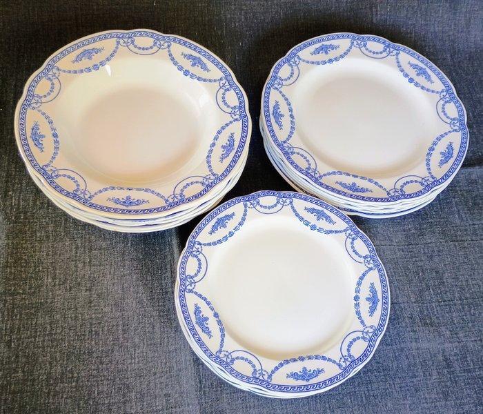 Wedgwood - Tafelservies (18) - Louise - Keramiek, Antiek en Kunst, Antiek | Glaswerk en Kristal