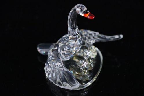 Figuur - Swarovski - Zwanenfamilie (Boxed + Certificate) -, Antiek en Kunst, Curiosa en Brocante