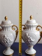 Capodimonte - Urn (2) - Keramiek