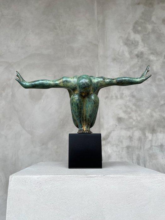 sculptuur, NO RESERVE PRICE - Bronze Statue of an Olympic, Antiek en Kunst, Kunst | Designobjecten