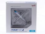Schaal 1:500 Herpa 518826 Bombardier Q400 Malév Reg. HA-L.., Ophalen of Verzenden, Zo goed als nieuw