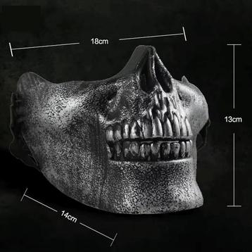 Horror Masker  Zilver beschikbaar voor biedingen