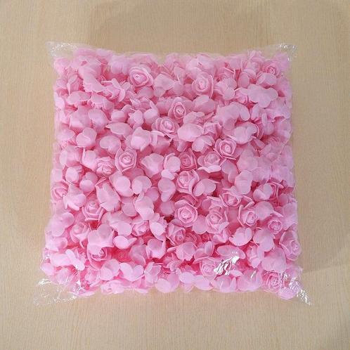 Foamroos lia 3.5 cm roze +/- 50st los roosjes voor wat, Maison & Meubles, Accessoires pour la Maison | Plantes & Fleurs artificielles