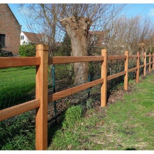 Kensington 1 hoekpaal met piramidekop in tropisch hardhout, Dieren en Toebehoren, Stalling en Weidegang