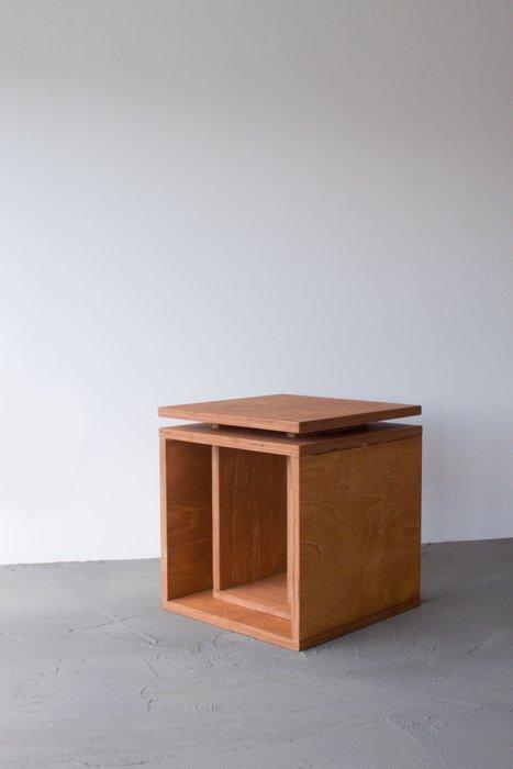 Edoardo Lietti Studio - Table dappoint - Cubo - Naturel -, Antiek en Kunst, Kunst | Designobjecten