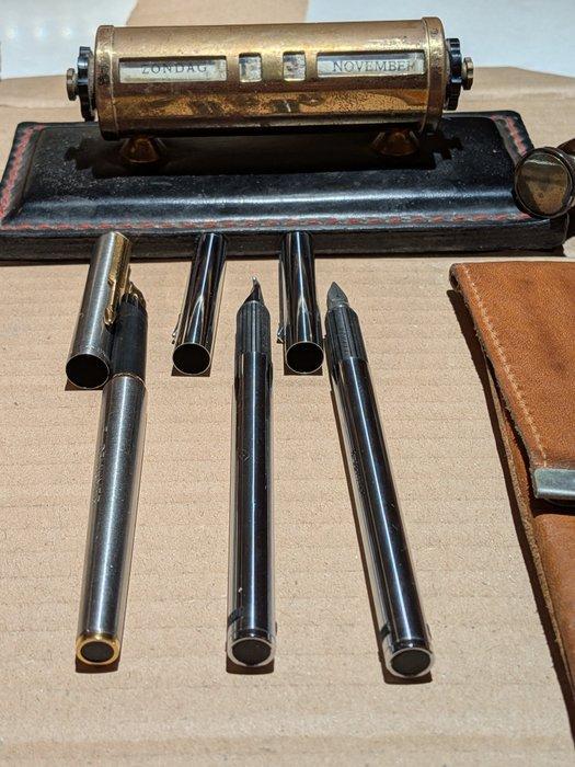 various models - Zonder minimumprijs - Vulpen, Collections, Stylos