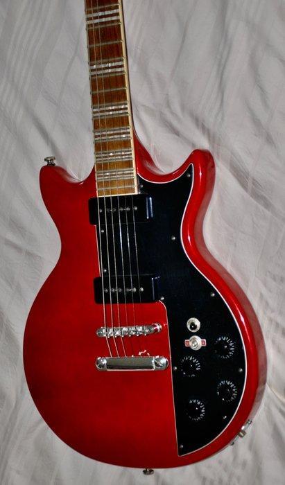 Höfner - 174 -  - Elektrische gitaar - 1974, Muziek en Instrumenten, Snaarinstrumenten | Gitaren | Akoestisch