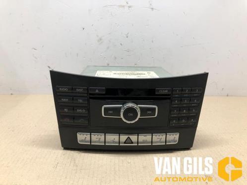 Radio Mercedes E-Klasse O270751, Auto-onderdelen, Elektronica en Kabels