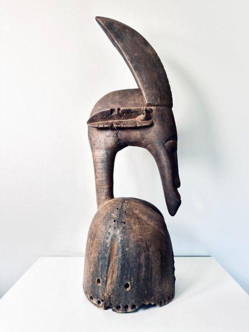 Zeldzame vrouwelijke Chi Wara-maske met kroonkraag –, Antiek en Kunst, Kunst | Niet-Westerse kunst