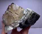 Rare, Vorobeyvite Beryl combiné avec tourmaline, quartz