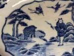 Bord - Jolie assiette blanc bleu Chine Qianlong -