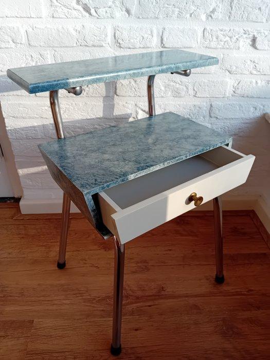 Table de chevet - métal bois - Petite table vintage en, Antiquités & Art, Art | Objets design