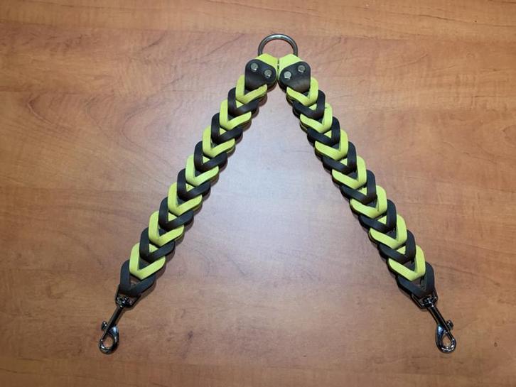 Leren duo  honden riem brown/yellow, Auto-onderdelen, Overige Auto-onderdelen, Nieuw, Ophalen of Verzenden