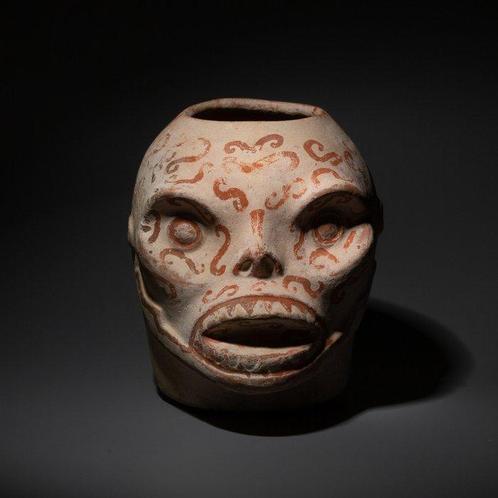 Moche, Pérou Terre cuite Bol en forme de crâne. 200 - 600, Verzamelen, Mineralen en Fossielen