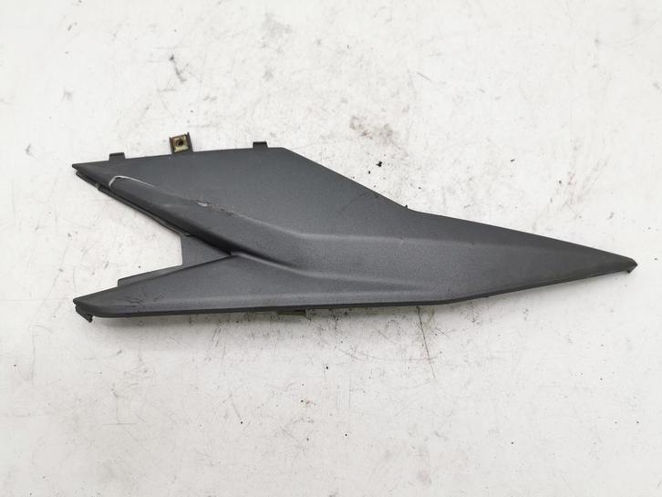 Sym Jet 14 2019 / Zijscherm / Achter / Rechts / Onderzijde, Vélos & Vélomoteurs, Pièces de cyclomoteur | Scooters, Enlèvement ou Envoi