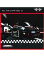 2012 MINI JOHN COOPER WORKS GP BROCHURE DUITS, Nieuw, Ophalen of Verzenden