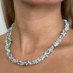 Torchon met een 3-draads natuurlijke Ethiopische opaal op