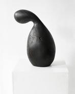 Ros Khavro - sculptuur, Abstract - 52 cm - Ash - 2024