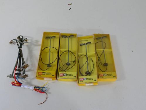 Schaal H0 Set  Brawa 5515 lichtmast - lichtmast divers  #..., Hobby en Vrije tijd, Modeltreinen | H0, Brug, Tunnel of Gebouw, Gebruikt
