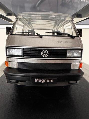KK-Scale 1:18 - Modelauto - Volkswagen VW T3 Magnum -