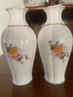 Royal Crown Derby - Vaas (2) - Derby Posies - Botanisch, Antiek en Kunst