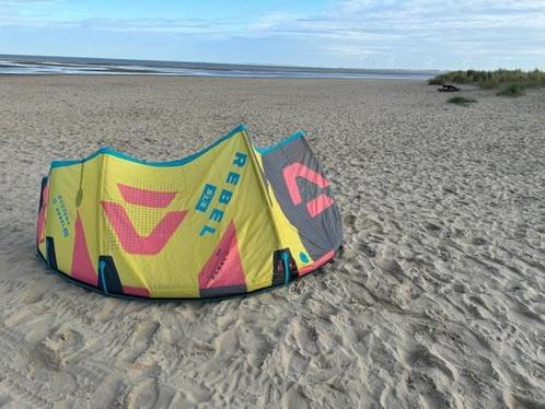 2024 Duotone Rebel SLS Coral / Vanilla 6, Watersport en Boten, Kitesurfen, Gebruikt