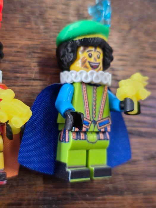 Lego Minifiguur - Custom Item - Sinterklaas roetveeg piet, Enfants & Bébés, Jouets | Duplo & Lego