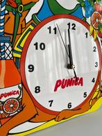 Horloge publicitaire vintage originale de Punica avec la, Antiquités & Art
