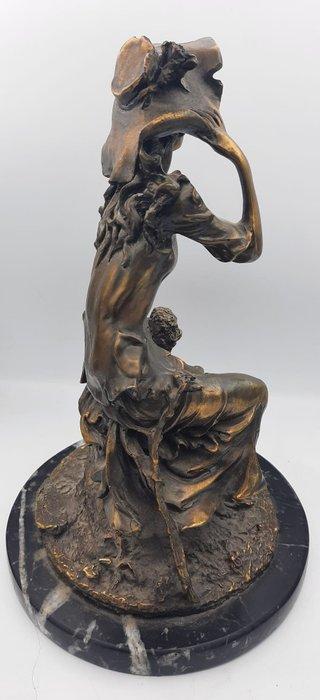sculptuur, vrouw met lam - 29 cm - Brons, Marmer, Antiek en Kunst, Curiosa en Brocante