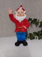Beeld, naughty normal gnome with middle finger - 30 cm -