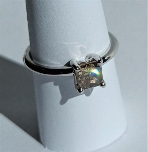 Bague - 14 carats Or blanc -  1.03ct. tw. Jaune mixte, Bijoux, Sacs & Beauté, Bijoux anciens