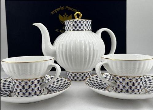 Lomonosov Imperial Porcelain Factory - Service à thé (5) -, Antiek en Kunst, Antiek | Meubels | Tafels