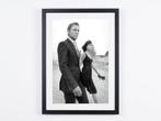 Daniel Craig as « James Bond » & Olga Kurylenko as « Camille, Verzamelen, Film en Tv, Nieuw