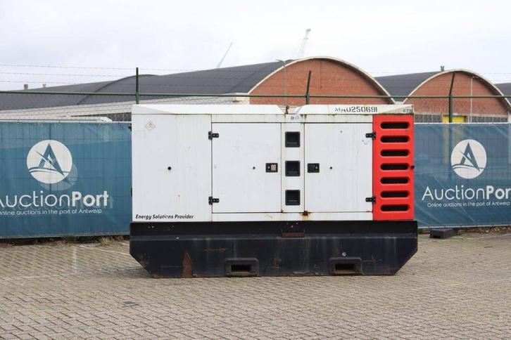 Veiling: Generator SDMO R220 Diesel 220kVA, Zakelijke goederen, Machines en Bouw | Aggregaten, Ophalen