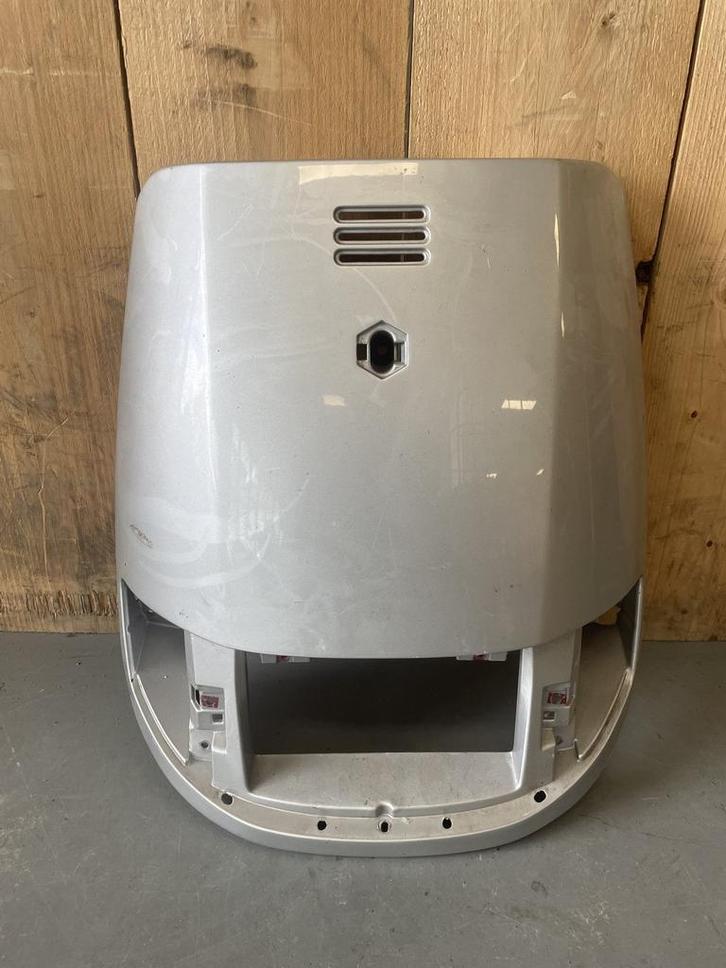 Skipper 125/ voorkap/ Grijs, Fietsen en Brommers, Brommeronderdelen | Scooters, Kap, Overige merken, Ophalen of Verzenden