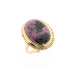 Gouden ring met Rhodoniet | Vintage/antiek (geelgoud), Handtassen en Accessoires, Ringen, Gebruikt, Overige kleuren, Ophalen of Verzenden