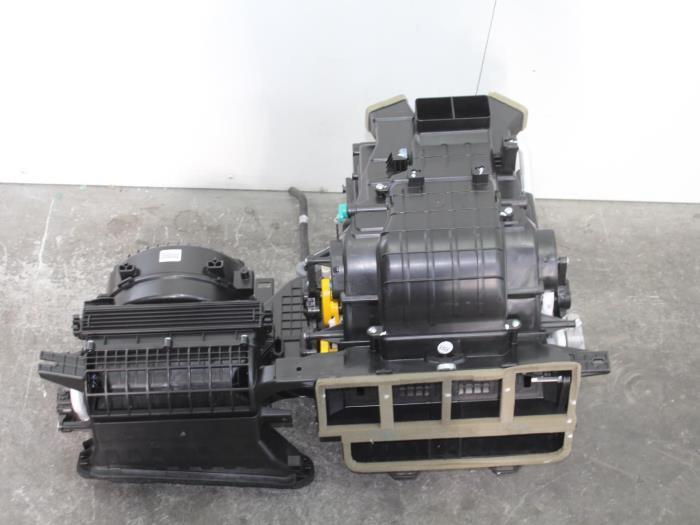 Kachelhuis Kia Niro O115321, Auto-onderdelen, Airco en Verwarming