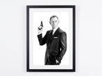 James Bond - Fine Art Photography - Luxury Wooden Framed, Nieuw