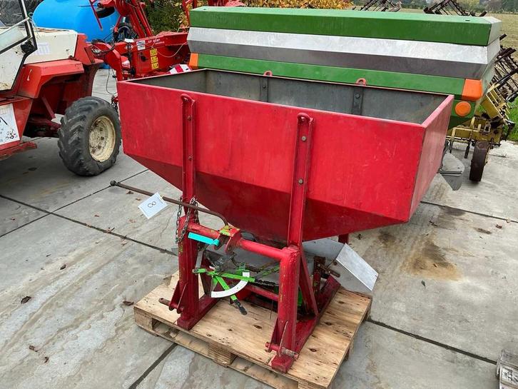 Online veiling - Gedragen kunstmeststrooier, Zakelijke goederen, Landbouw | Werktuigen, Ophalen