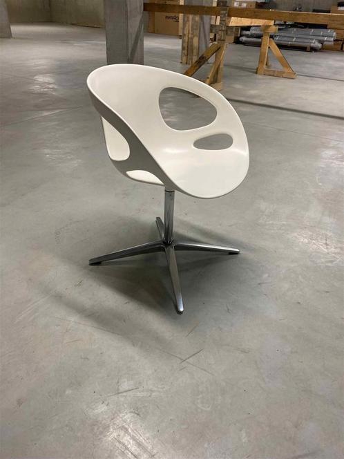 Fritz Hansen Rin chair by Hiromichi Konno, Huis en Inrichting, Stoelen
