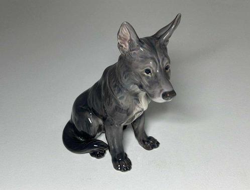 Dahl Jensen - Figurine - German Shepherd #1132 - Porcelaine, Antiek en Kunst, Antiek | Glaswerk en Kristal