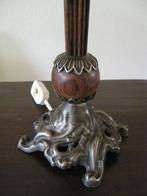 Tafellamp -   Table Lamp, Bronze Art Nouveau Decorated Base,, Antiek en Kunst, Curiosa en Brocante
