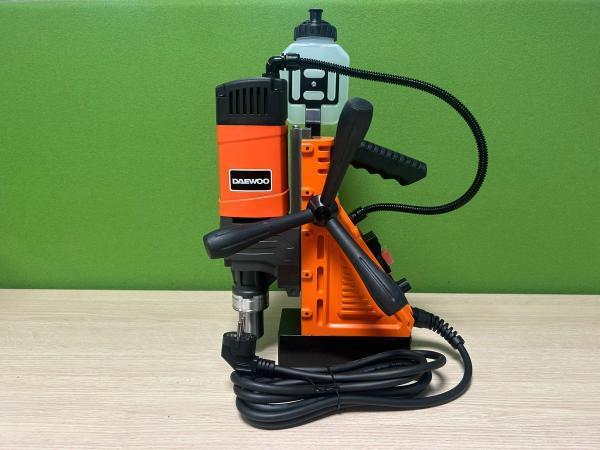Veiling - Daewoo kernboormachine magnetisch DAMCD1600, Bricolage & Construction, Outillage | Foreuses