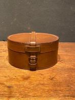 British made - Boîte - Cuir - Antique - boîte en cuir, Antiquités & Art